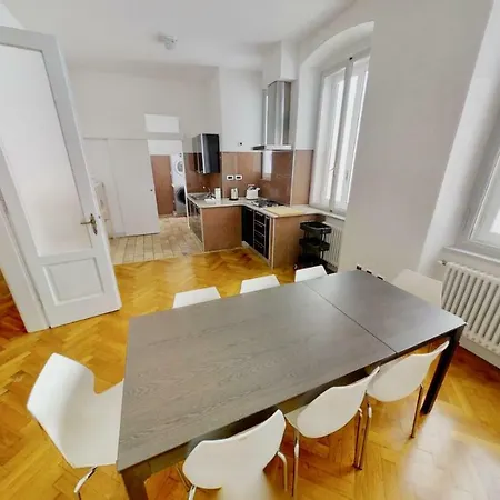 Appartement Triestevillas A/c Huge Central & Brand New - 5br